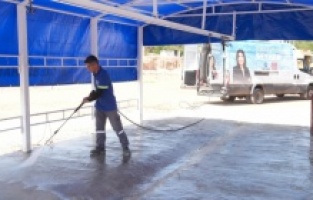 Seyhan'da bayram sonrası kapsamlı temizlik kampanyası