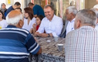 Vahap Seçer, Erdemli halkıyla bir araya geldi