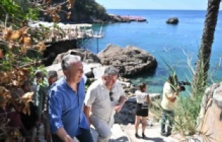 Başkan Uysal ilan etti: “Bambus plajı Antalya’nın”