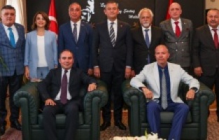 Birleşik Kamu-İş Konfederasyonu CHP Genel Başkanı Özel ile görüştü