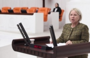 CHP'li Yontar'dan Öğretmenlik Meslek Kanunu tepkisi