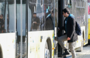 İBB'den işsiz vatandaşlara ücretsiz ulaşım desteği