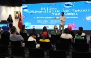 Kartal Belediyesi'nden gençlere özel 'Bilim, Mühendislik ve Teknoloji Yaz Kampı'