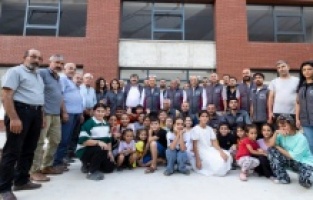 Başkan Seçer, Kurdali Sosyal Yaşam ve Çocuk Gelişim Merkezi’ni inceledi