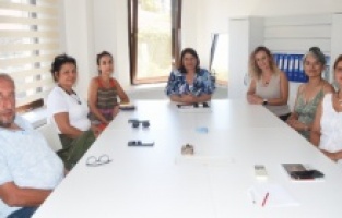 Foça'da sokak hayvanları için toplantı