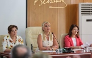 Merkezefendi Belediyesi'nden öğrencilere aylık 600 lira öğrenim desteği