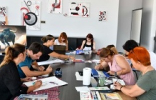 Ankara Büyükşehir'in hayata geçirdiği "Sanatölye" kursiyerleri ağırlamaya devam ediyor