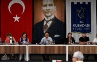 Kuşadası'ndan can dostlar için örnek bir karar daha