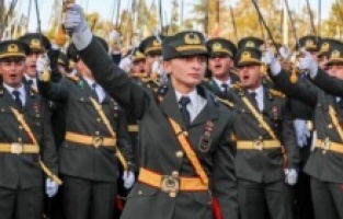 MSB'den mezun teğmenlerle ilgili yeni açıklama