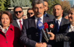 A Parti’nin kuruluş dilekçesi teslim edildi