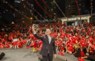 Başkan Tuncer: "Mezitli'de Cumhuriyet ruhu daima sürecek"