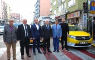 Başkan Bozbey’den taksicilerin sorunlarına çözüm
