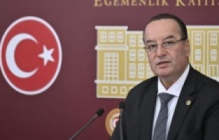 CHP'li Cevdet Akay: "Bu parayla uzaya gitsek geri dönemiyoruz"