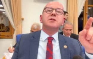 CHP'li Sarı: "Balıkesir'de doktor açığı kabul edilemez"