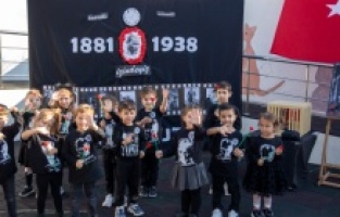 Mersinli minikler Atatürk'ü özlemle andı