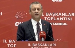 Özgür Özel'den 'kayyum' tepkisi: "Tayyip Erdoğan'ın oyunu geri tepmiştir"