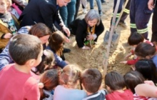 Adana'da Çocuk Hakları Koruluğu açıldı, fidan dikimi gerçekleştirildi