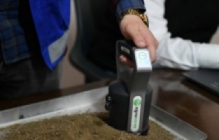 Ankara Büyükşehir'den çiftçilere toprak analiz desteği