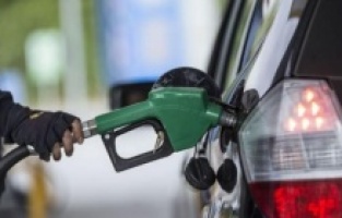Benzine indirim geliyor