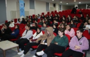 Kartal Belediyesi’nden Lise Öğrencilerine İlk Yardım Eğitimi