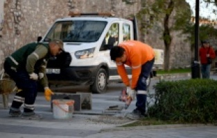 Kuşadası Belediyesi, kent sakinlerinin huzuru için kesintisiz çalışıyor