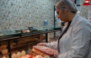 Kuşadası Belediyesi'nden kasaplara hijyen denetimi