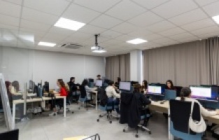 Mersin Büyükşehir'den ücretsiz bilgisayar kursu