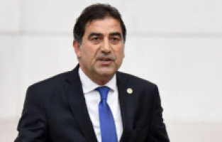 İYİ Parti'den istifa eden Ünal Karaman, AKP'ye katılıyor