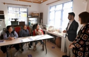 Muratpaşa’dan geleceğe yatırım: Ebeveyn Atölyesi başladı