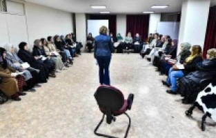 Ankara Büyükşehir ve AÇEV iş birliğinde "Anne Destek Programı"