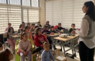 Çiğli Belediyesi’nden Miniklere Sağlıklı Beslenme Semineri