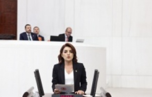 "Halk Yoksullaşıyor, Saray İzliyor!"