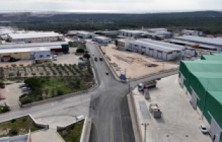 Mersin Büyükşehir, yol çalışmalarını yoğun bir tempoda sürdürüyor