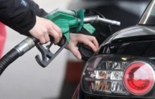 Benzine indirim geldi