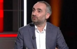 Gözaltındaki Saymaz'dan mesaj: Gezi parkı dosyası içerisine atılmak isteniyorum