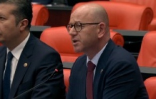 "Yoksulluk kader değil AKP politikasıdır"