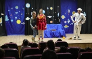 Bayraklılı çocuklar sanat ve spor etkinliklerinde buluştu