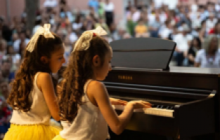 Bornova’da sanatla ve becerilerle dolu bir kurs dönemi