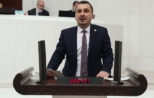 "Emekli olmak hayatta kalma mücadelesinin adı oldu"