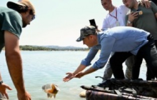 Akın’dan Amatör balıkçılara müjde: "Karaçepiş Göleti, Özel Avlak sahası oluyor"