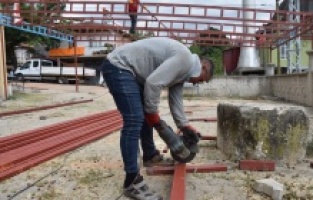 İzmit Belediyesinden Orhaniye Mahallesi’ne yeni etkinlik alanı