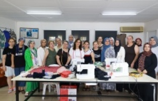 Mezitli Belediyesi'nden kadınlara destek