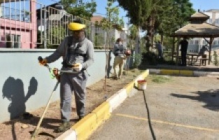 Okul bahçeleri Kepez’le güzelleşiyor