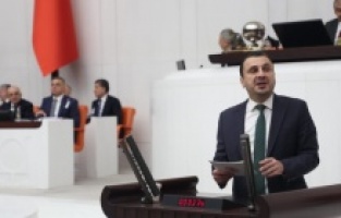 "İktidar vatandaşı bilinçli bir şekilde borç sarmalına soktu"