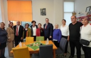 Başkan Dutlulu, Sarıgöl’de Halkla Buluştu