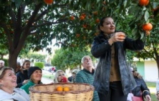 Başkan Vekili Özdemir topladı kadınlar üretti