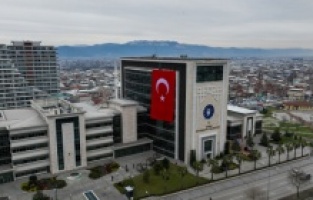 Bursa Türk bayraklarıyla donatıldı