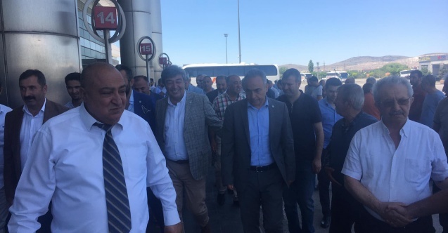 İyi Partili Ataş#039;tan kontak kapatan esnafa destek