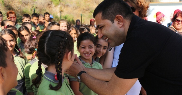 Kuşadası Belediyesi#039;nden 467 öğrenciye eğitim desteği