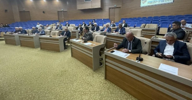 MHP ile AKP arasında "İmar usulsüzlüğü" gerginliği